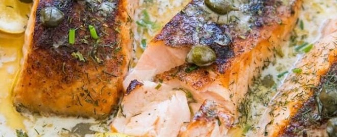 Irresistible Salmon in Skillet Recipe: A Quick and Delicious Dinner